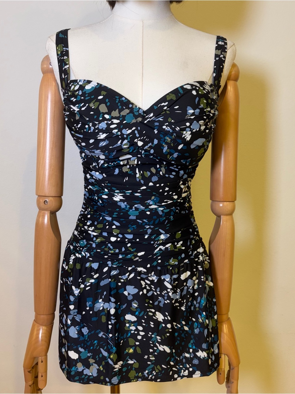 Emerald Bay Navy Blue Floral Ruched Swimdress 12 - Picture 2 of 10